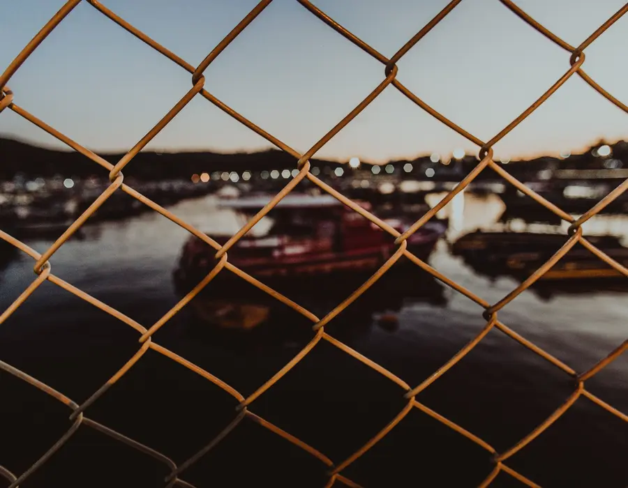 Commercial property fencing